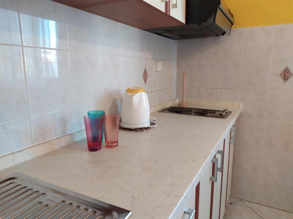 Cozy Apartments Danica Novalja With Terrace - First Floor 外观 照片